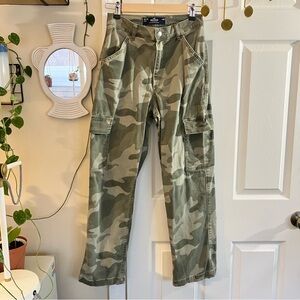 Hollister Camouflage Cargo Pants